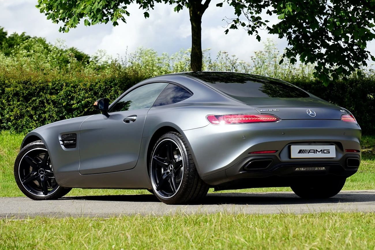 Vehicle with FormulaOne Classic window tint