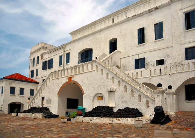 CAPE COAST & KAKUM EXPERIENCE