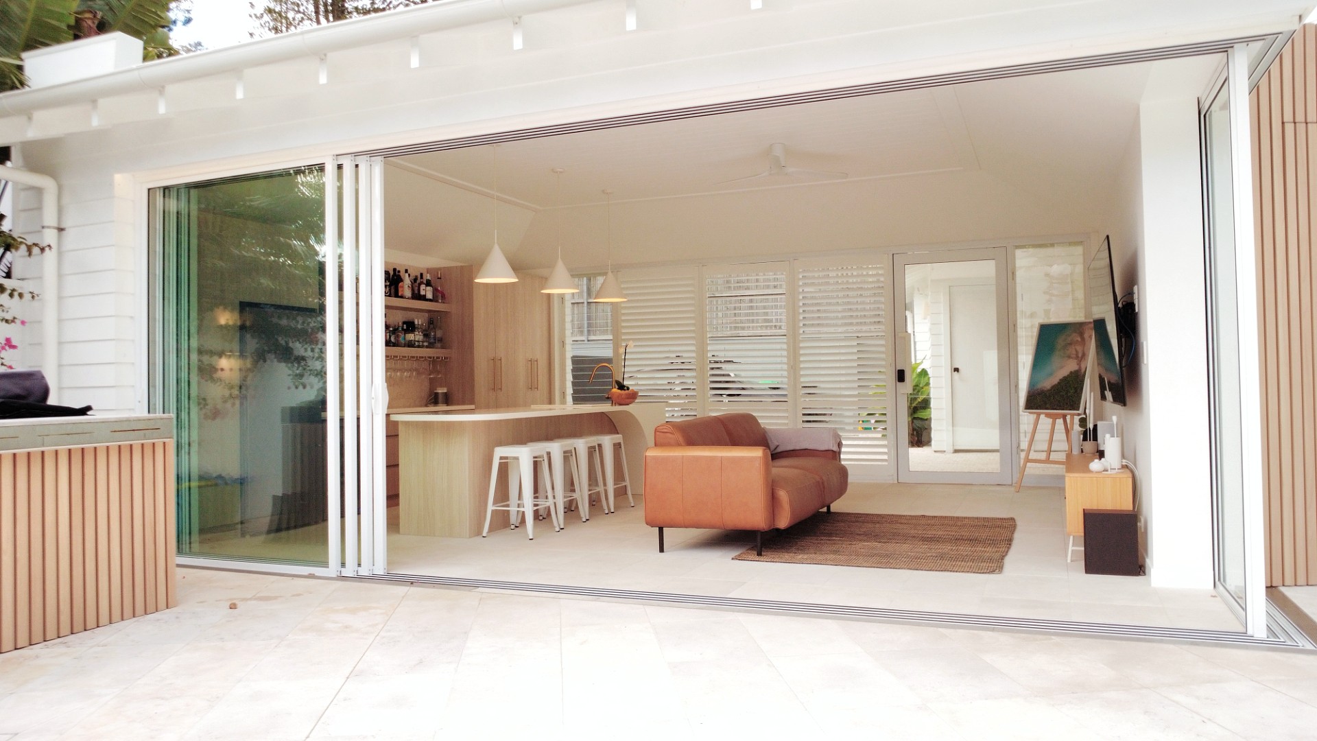 Minimalist product shoot location Sydney | Aloca
