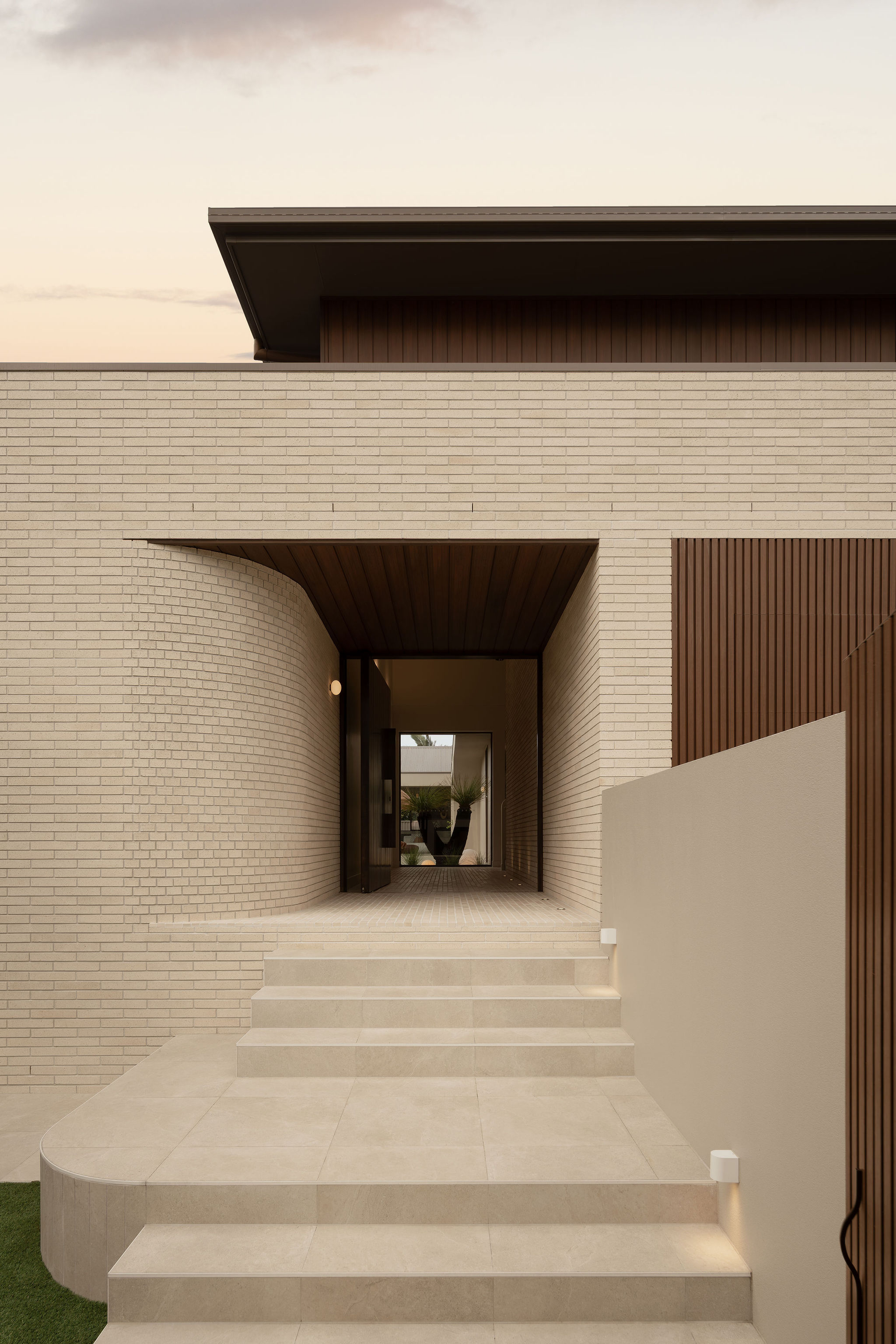 Zoei House | Architectural Luxe Photoshoot Location | Palm Beach, QLD