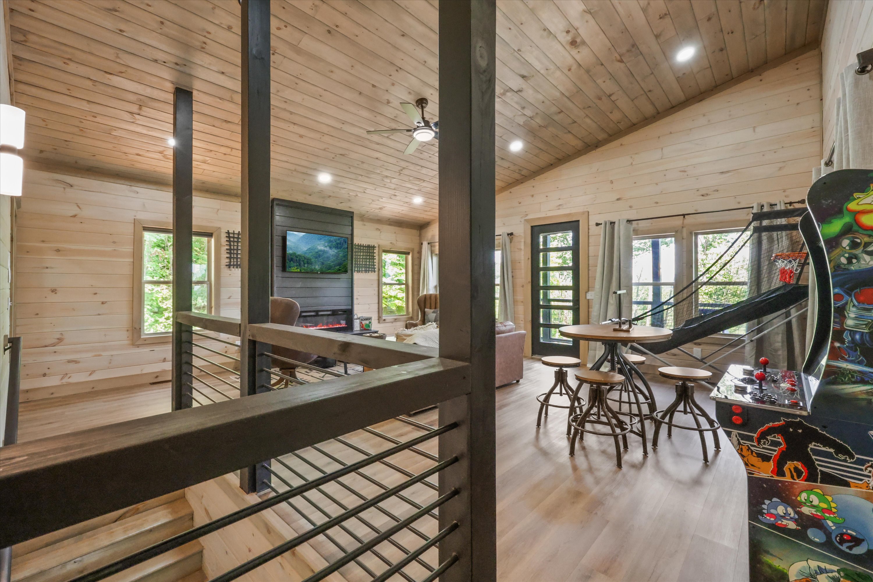 Bonus room angle