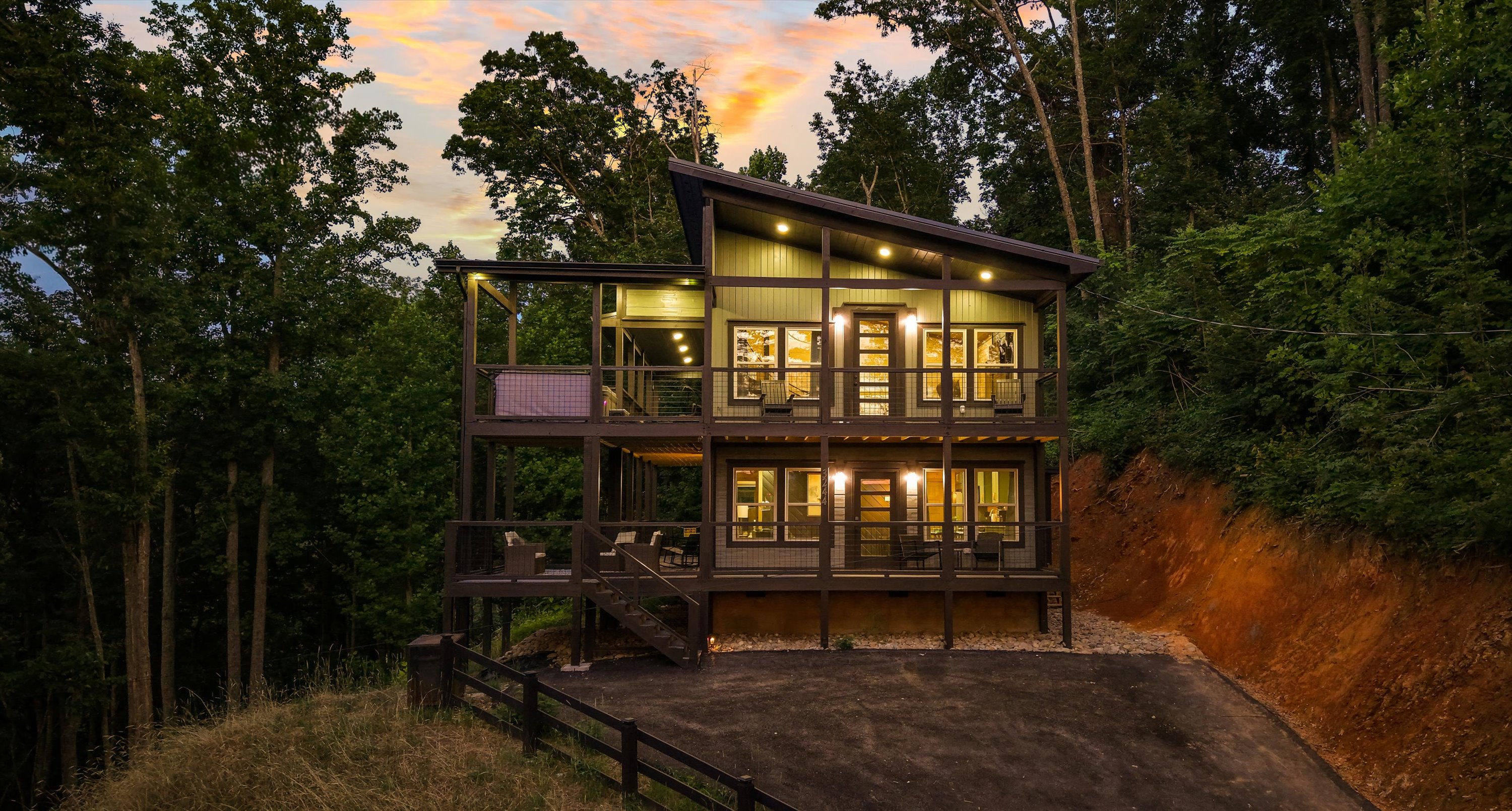 Laurel House TN aerial view