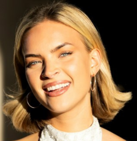 Isabelle B., France