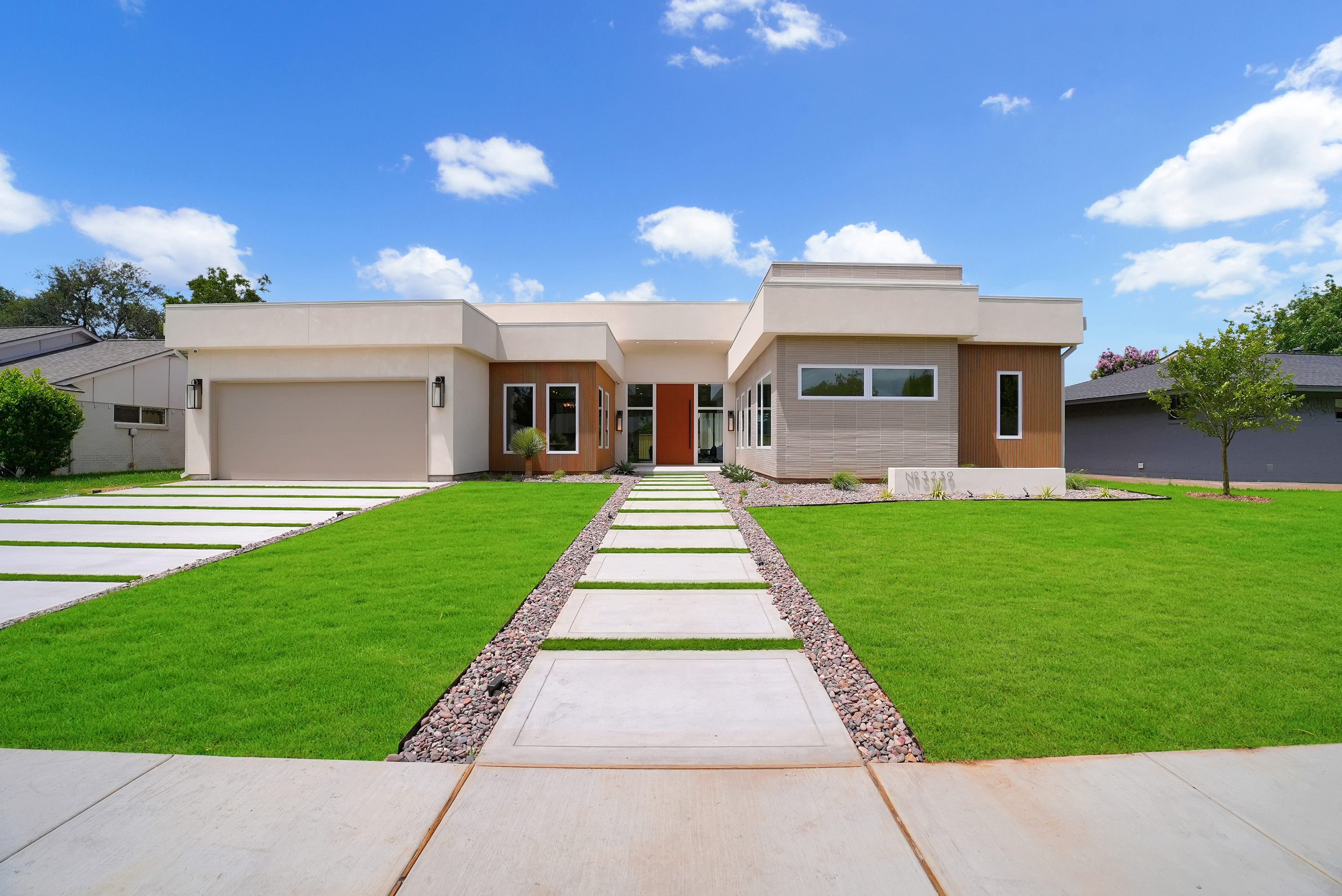 3239 Whitehall Drive - Dallas, TX 75229