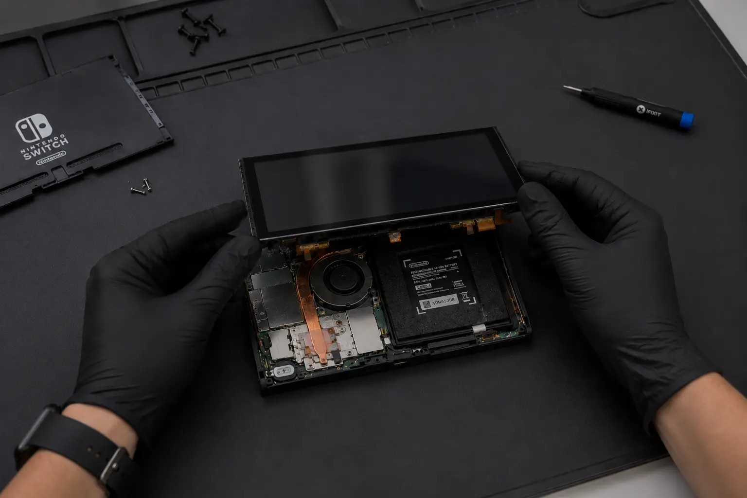 Nintendo Switch Screen Replacement