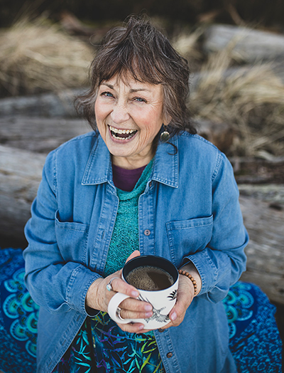 Cath Hamilton, Author