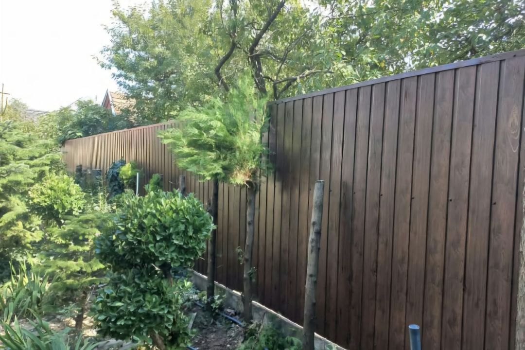 Kerítésépítési referencia