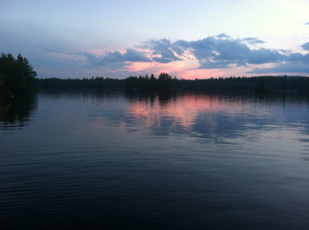 Excellent Scene for Night Swimming Excellent Scene for Night Swimming