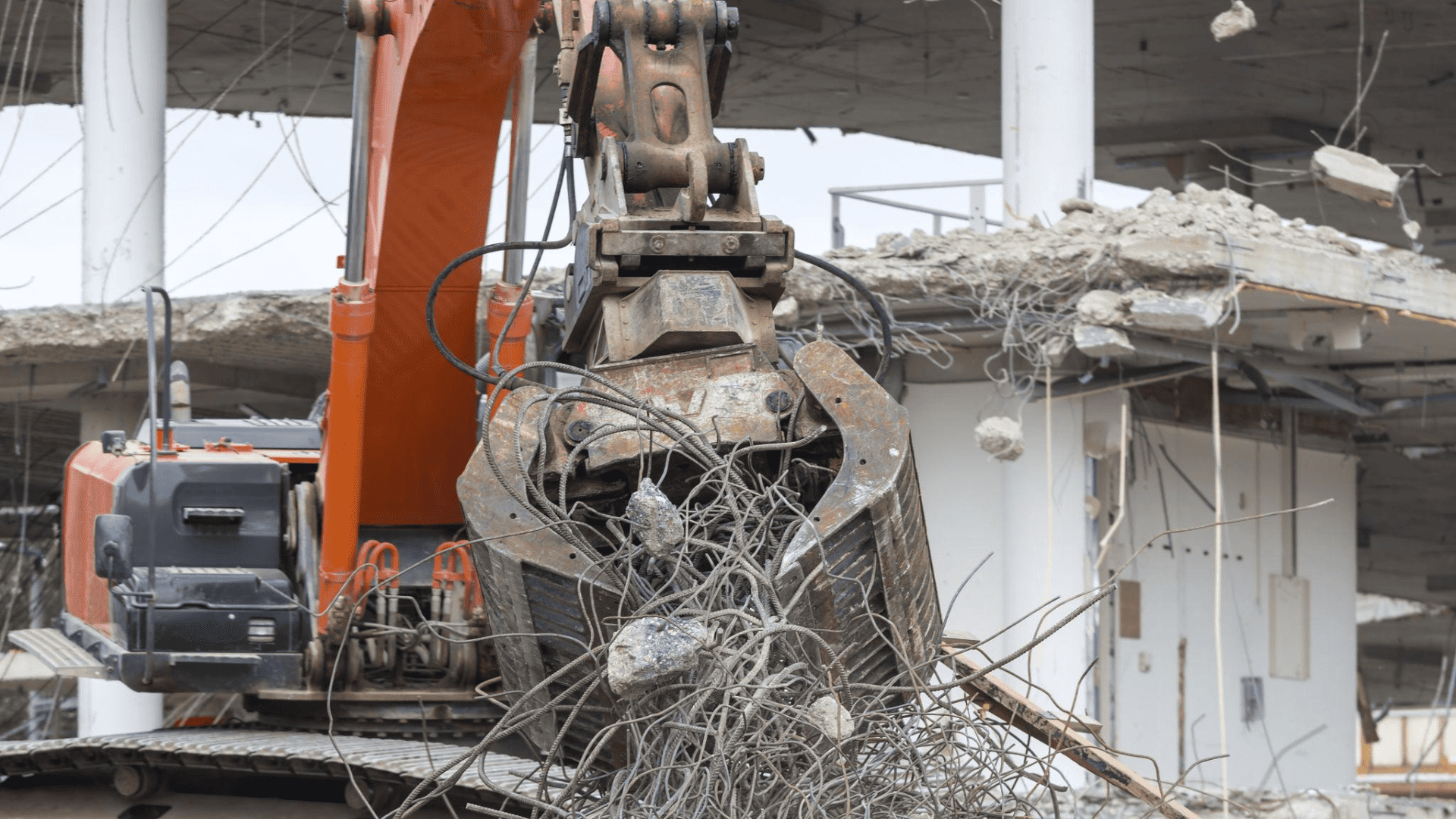 Demolition & Debris Hauling