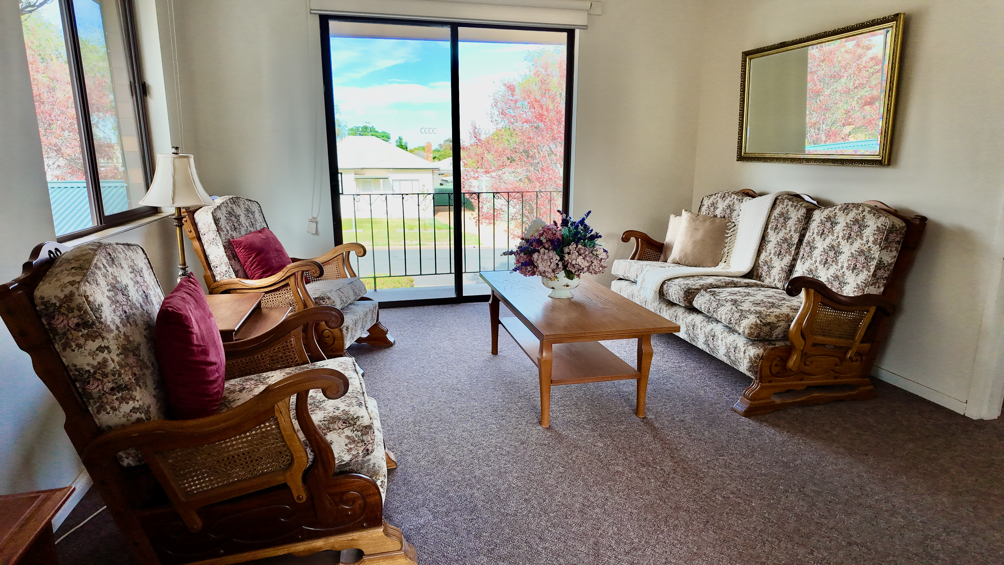 Griffith Northside Apartments One Bedroom Living Room