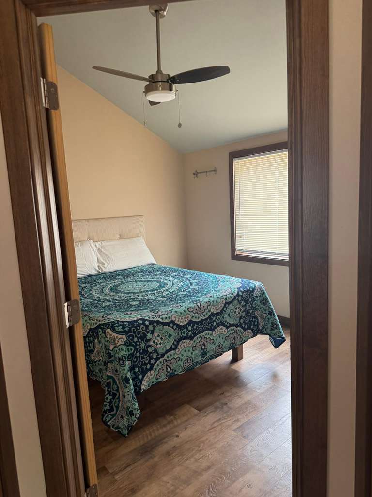SÁĶÏNA RETREAT room view