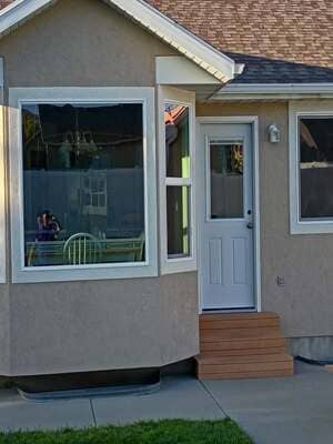 {{ custom_values.service_1 }} in {{custom_values.area_1})