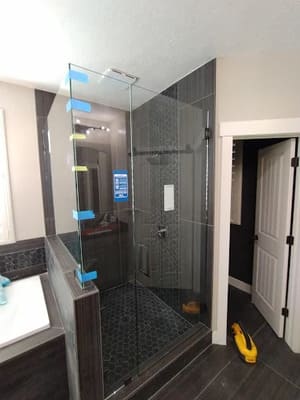 {{ custom_values.service_1 }} in {{custom_values.area_1})