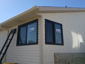 {{ custom_values.service_1 }} in {{custom_values.area_1})