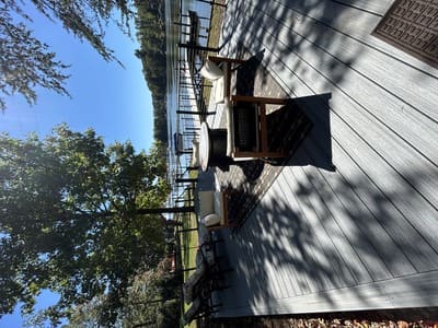 {{ custom_values.service_1 }} in {{custom_values.area_5})