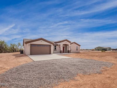 {{ custom_values.service_2 }} in {{custom_values.area_3})