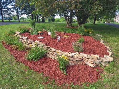 River Falls Mulch Installation