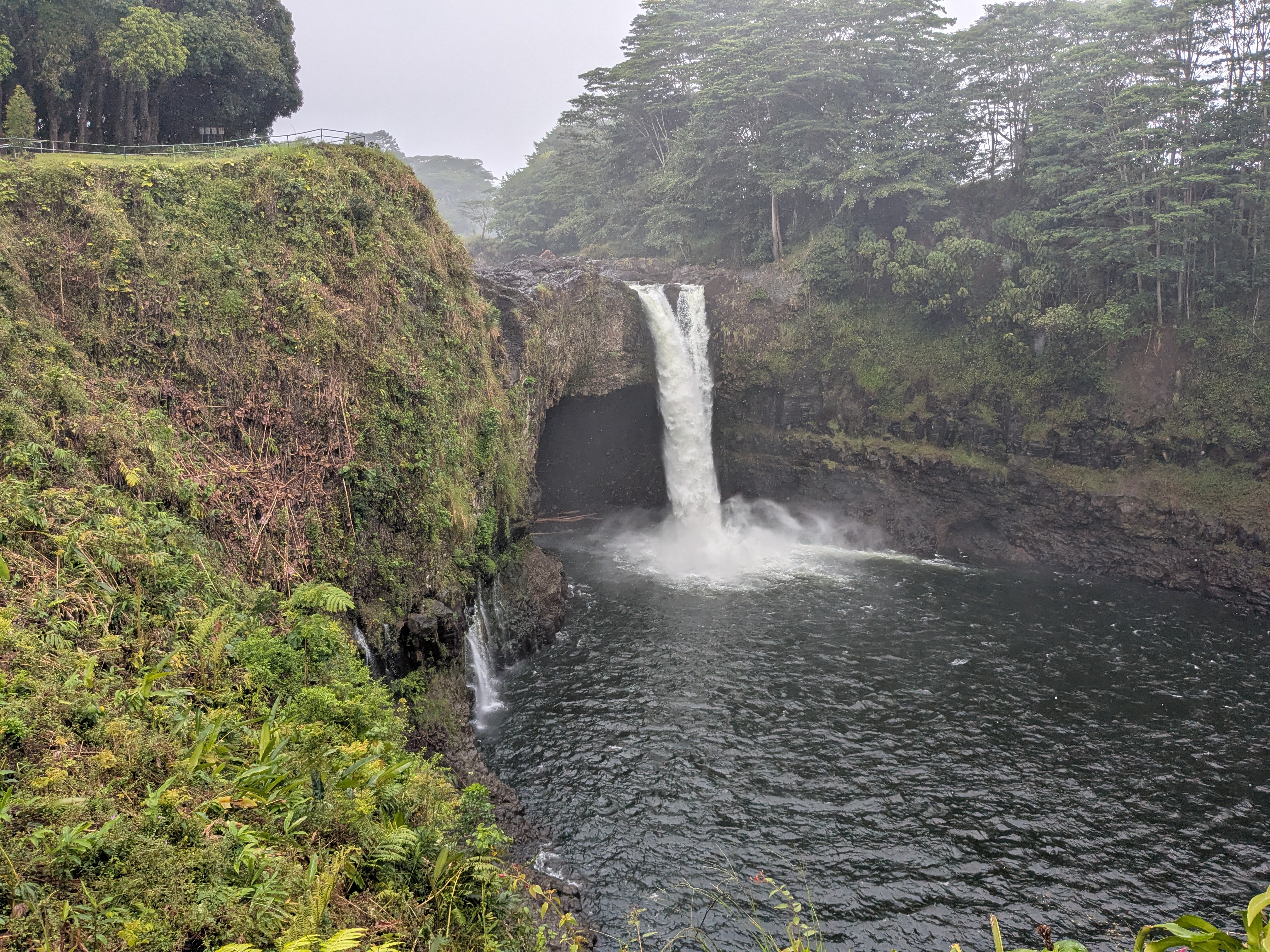 Rainbow Falls, Big Island Hawaii