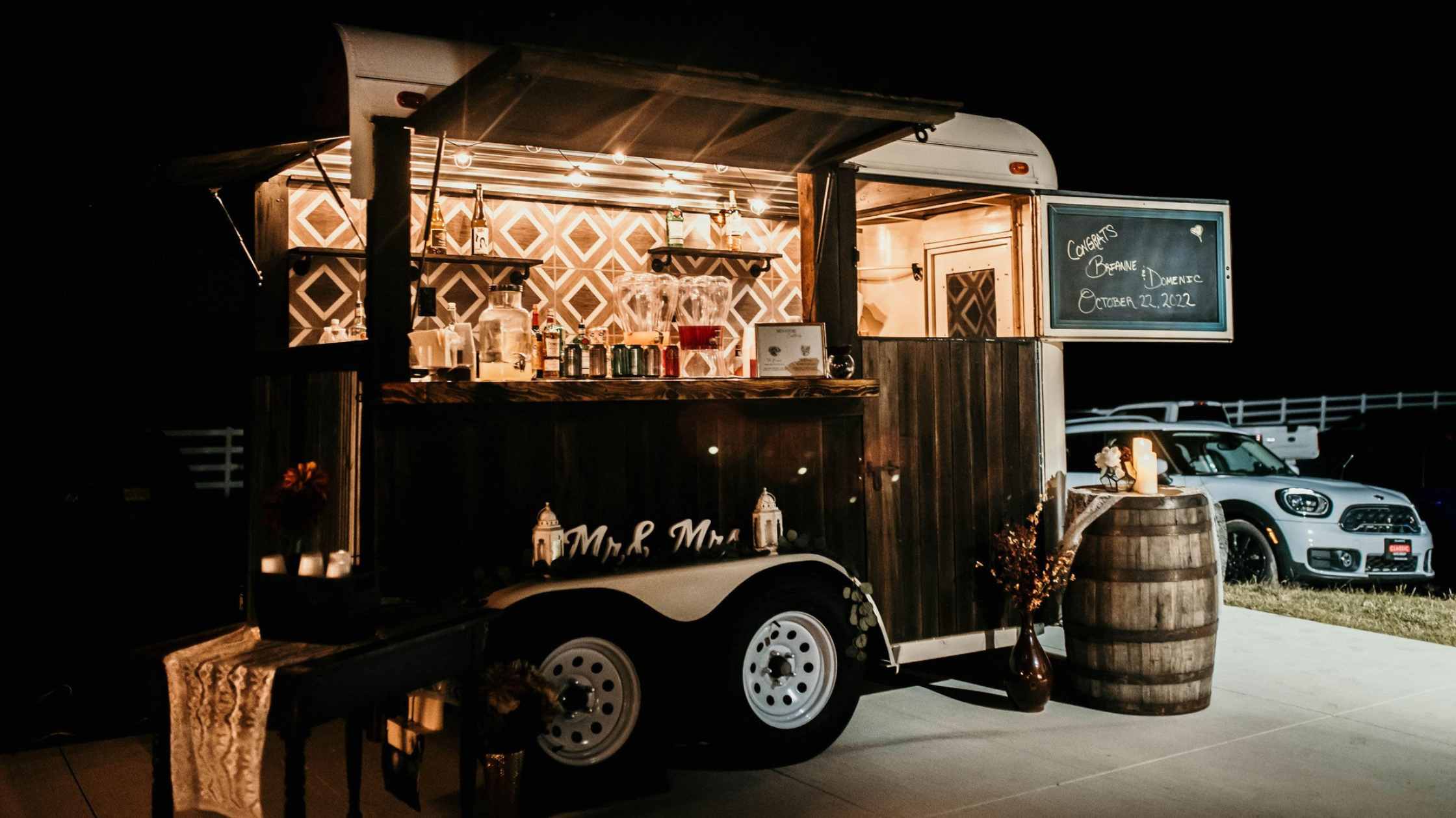 Barsolollc - Mobile Bar in Canton