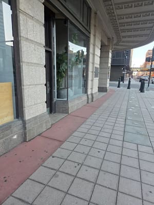 {{ custom_values.service_3 }} in {{custom_values.area_3})