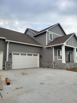 {{ custom_values.service_3 }} in {{custom_values.area_3})