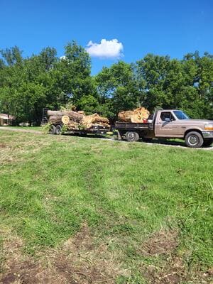 {{ custom_values.service_1 }} in {{custom_values.area_5})