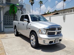 {{ custom_values.service_3 }} in {{custom_values.area_3})