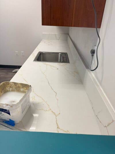 {{ custom_values.service_1 }} in {{custom_values.area_2})