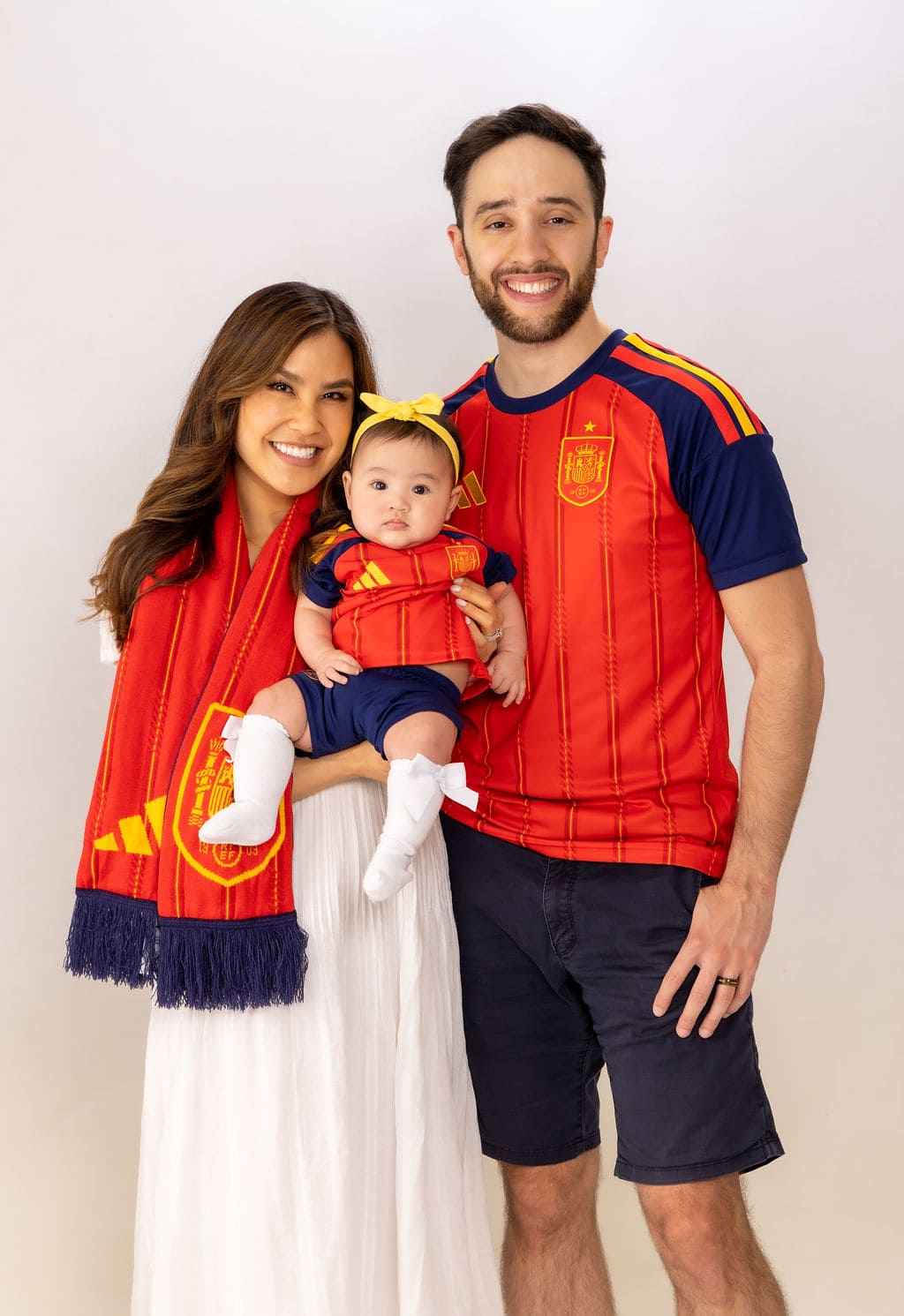 Family photo by Brooke Lazzarini
