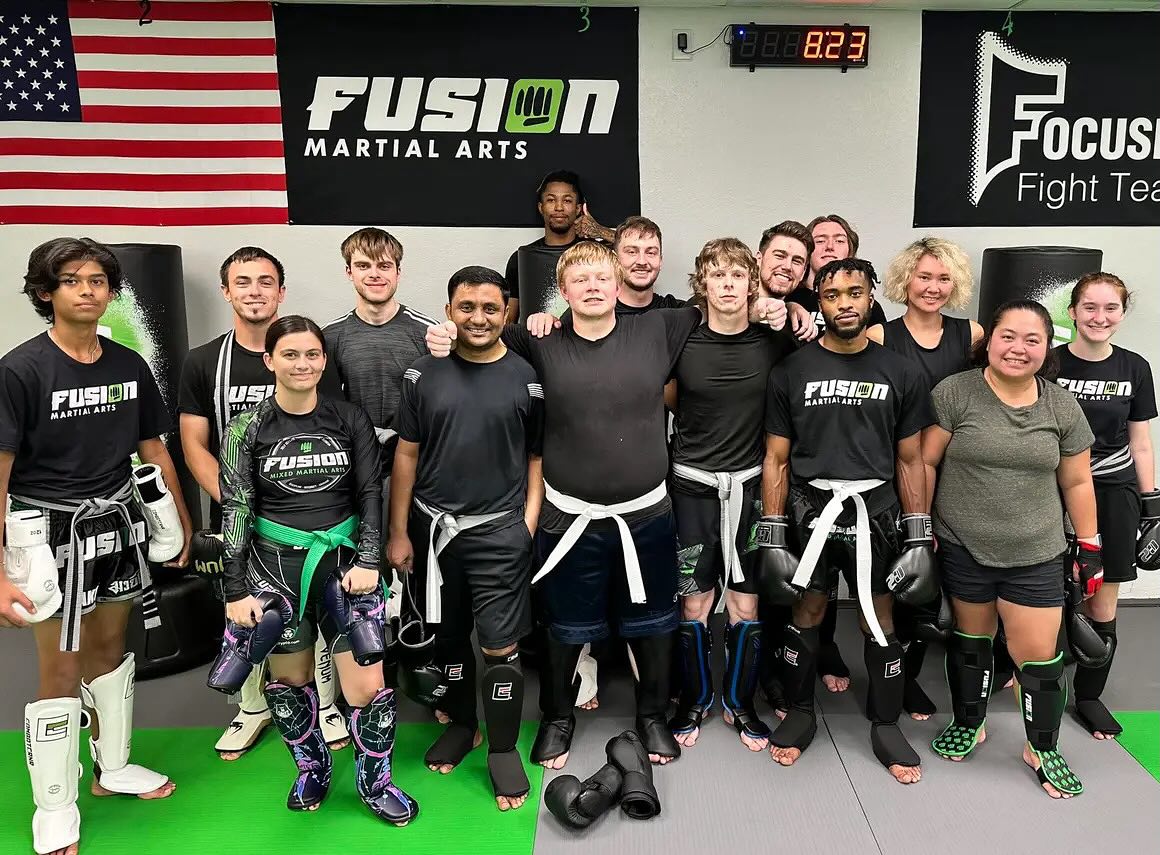 Adult Muay Thai class group