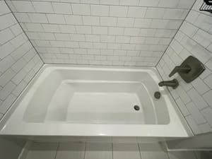 {{ custom_values.service_2 }} in {{custom_values.area_3})