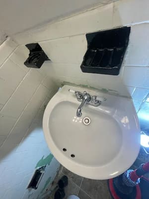 {{ custom_values.service_2 }} in {{custom_values.area_3})