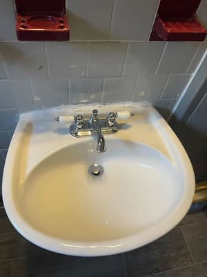 {{ custom_values.service_4 }} in {{custom_values.area_1})