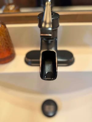 {{ custom_values.service_2 }} in {{custom_values.area_3})