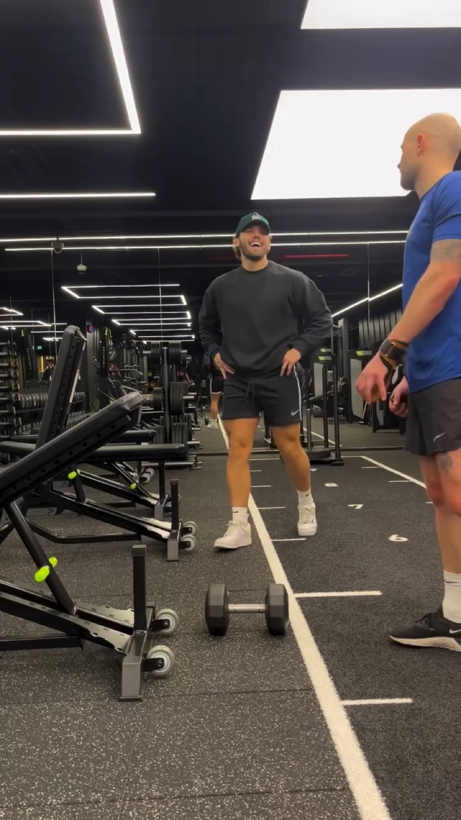 Joey Fox coaching a client in London