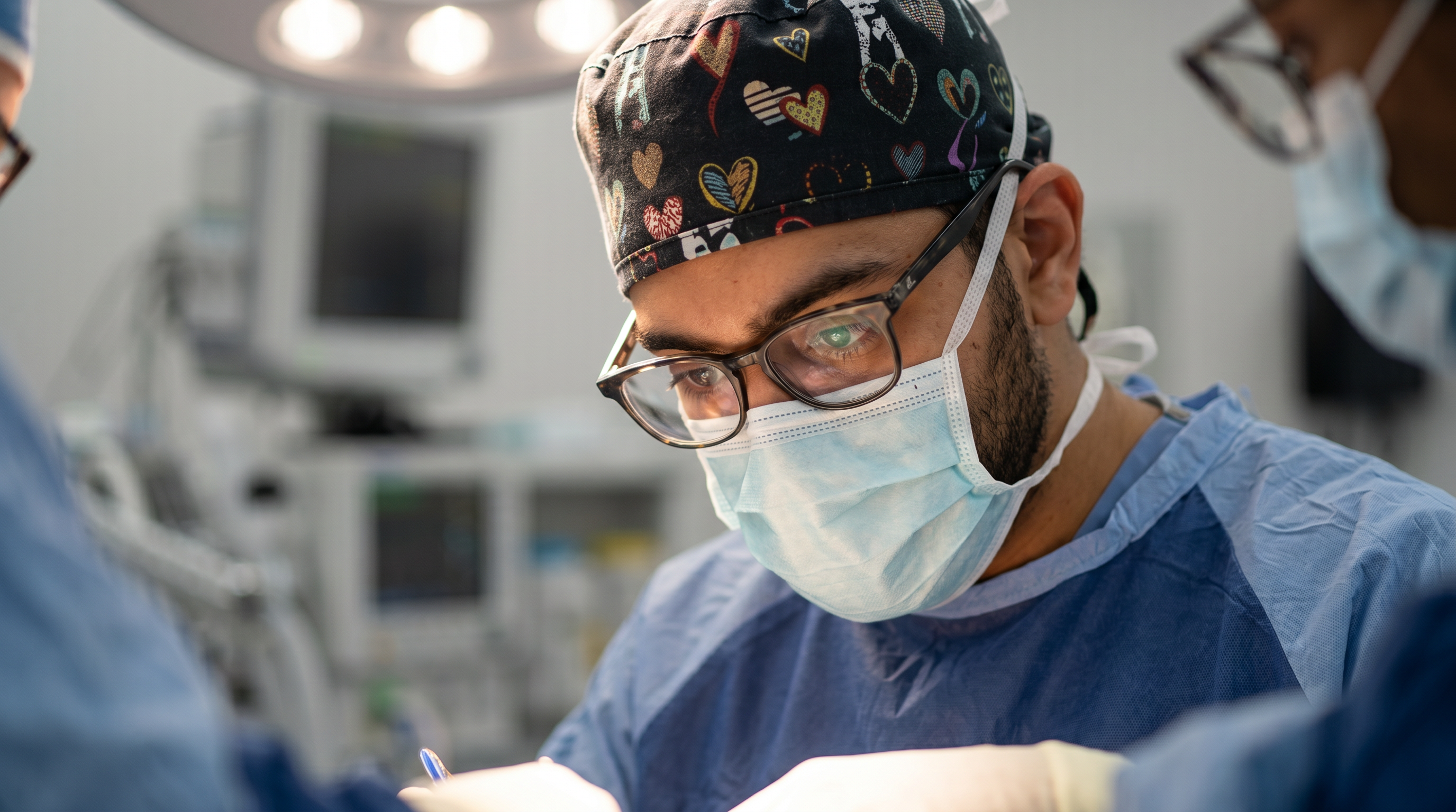 Dr. Jorge Abril Piedra