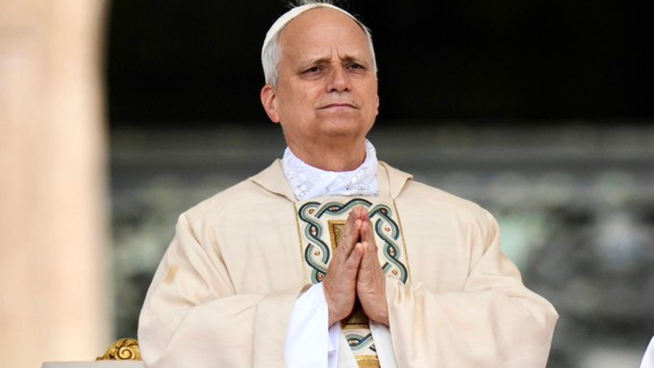 Pope Leo XIV Condemns War Leaders in Palm Sunday Homily