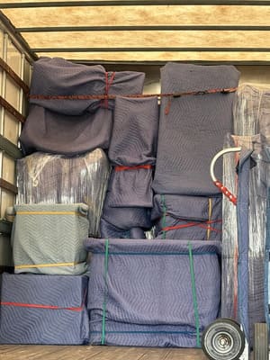 {{ custom_values.service_3 }} in {{custom_values.area_2})