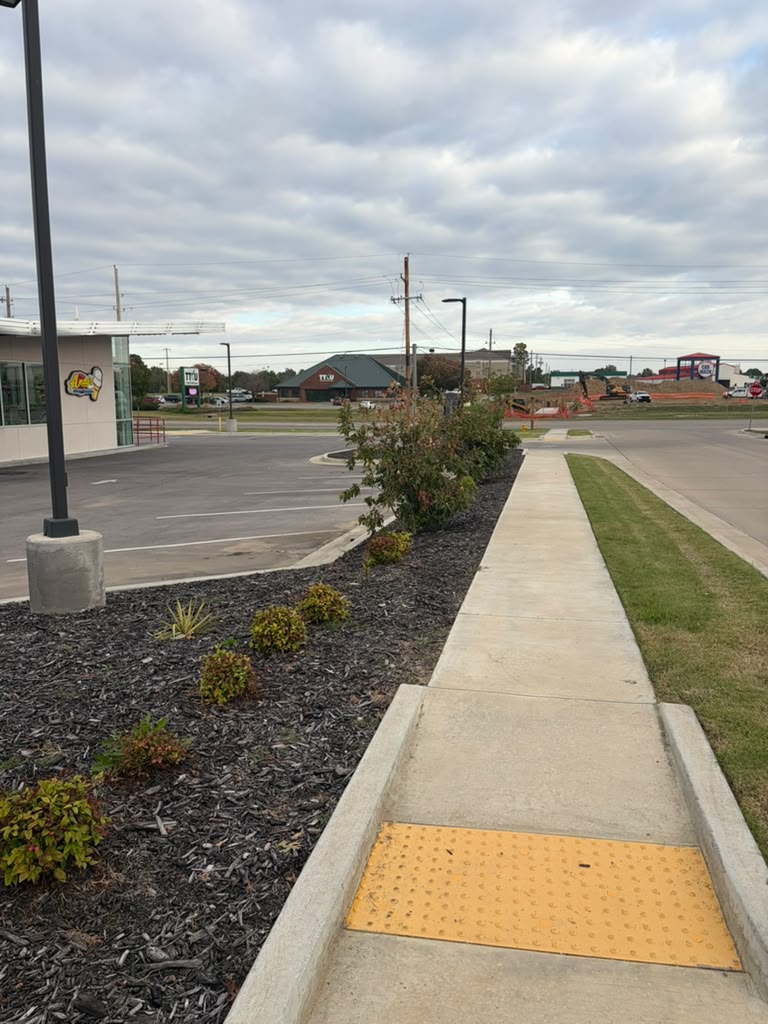 Poured reinforced concrete commercial building foundation and footings