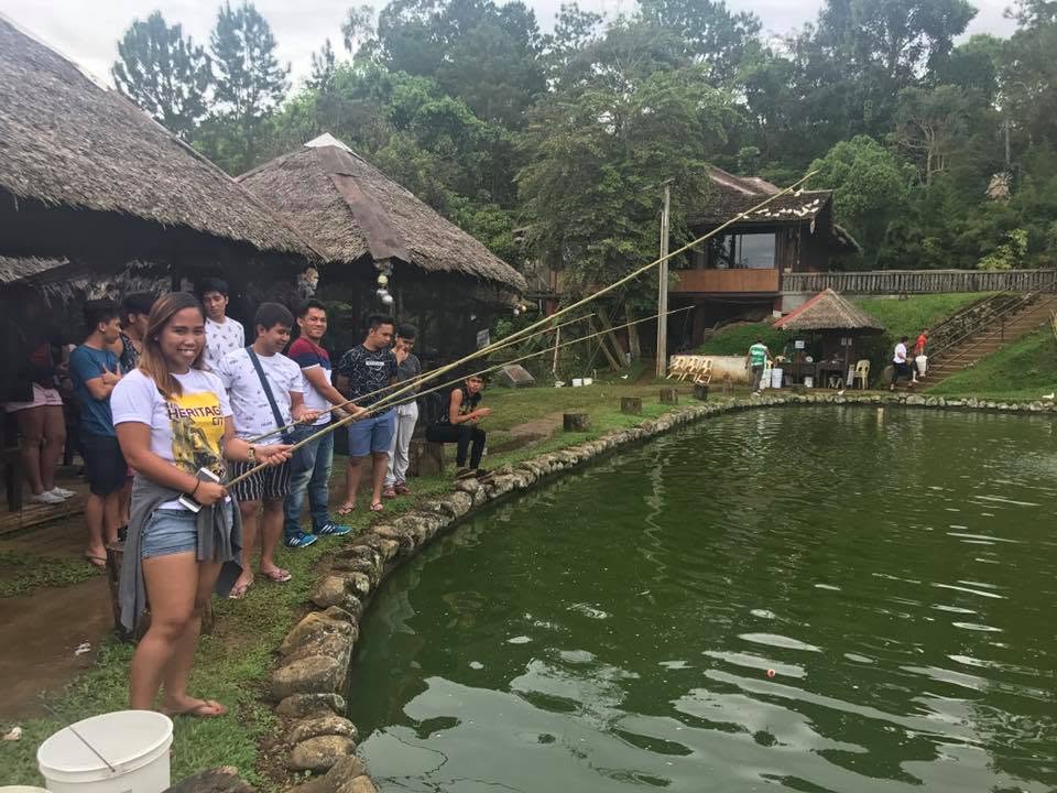 Retreat moment
