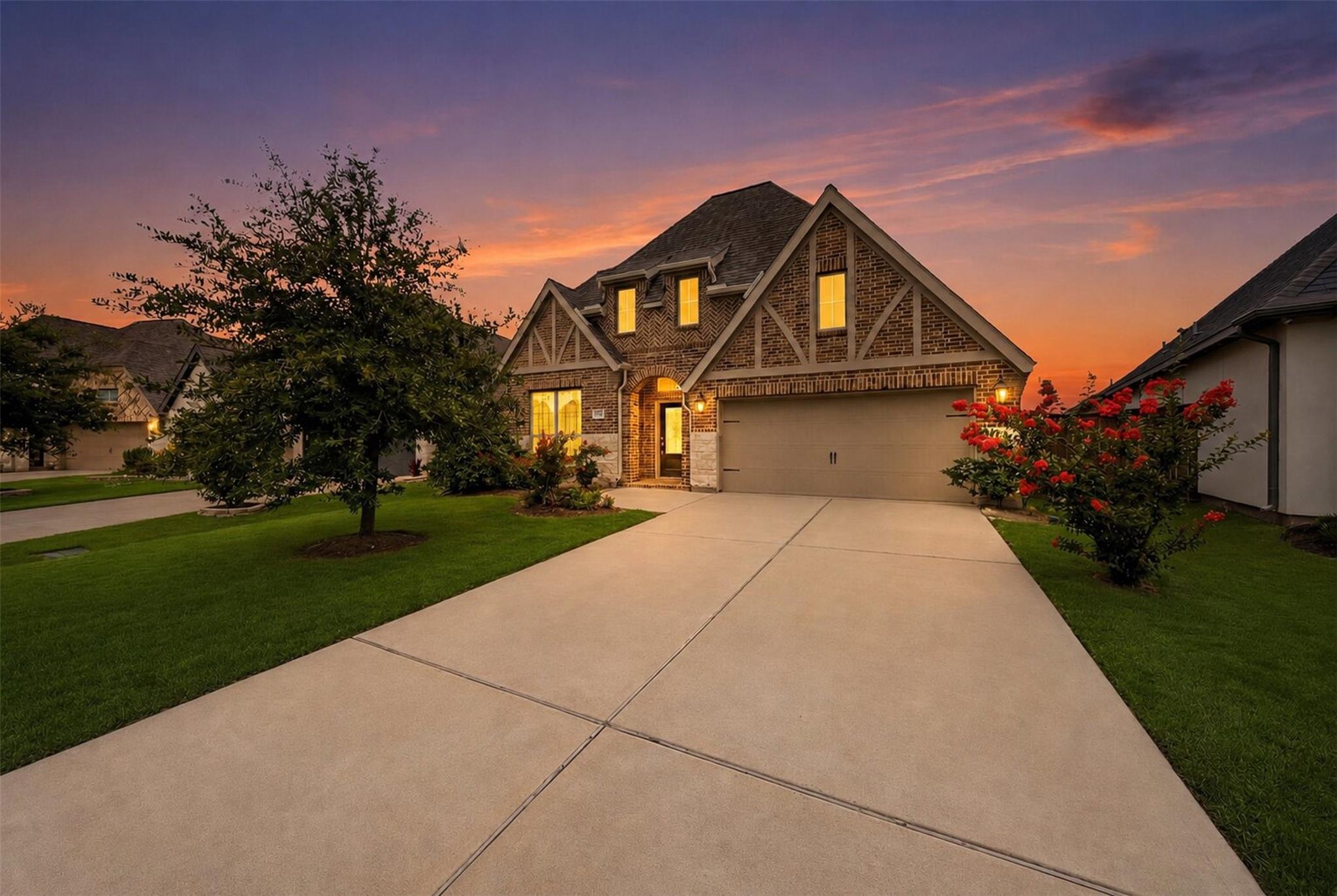 4219 Millers Creek Ln Front View
