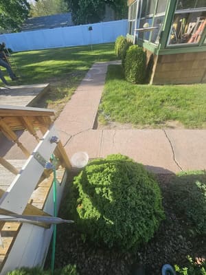 {{ custom_values.service_4 }} in {{custom_values.area_3})