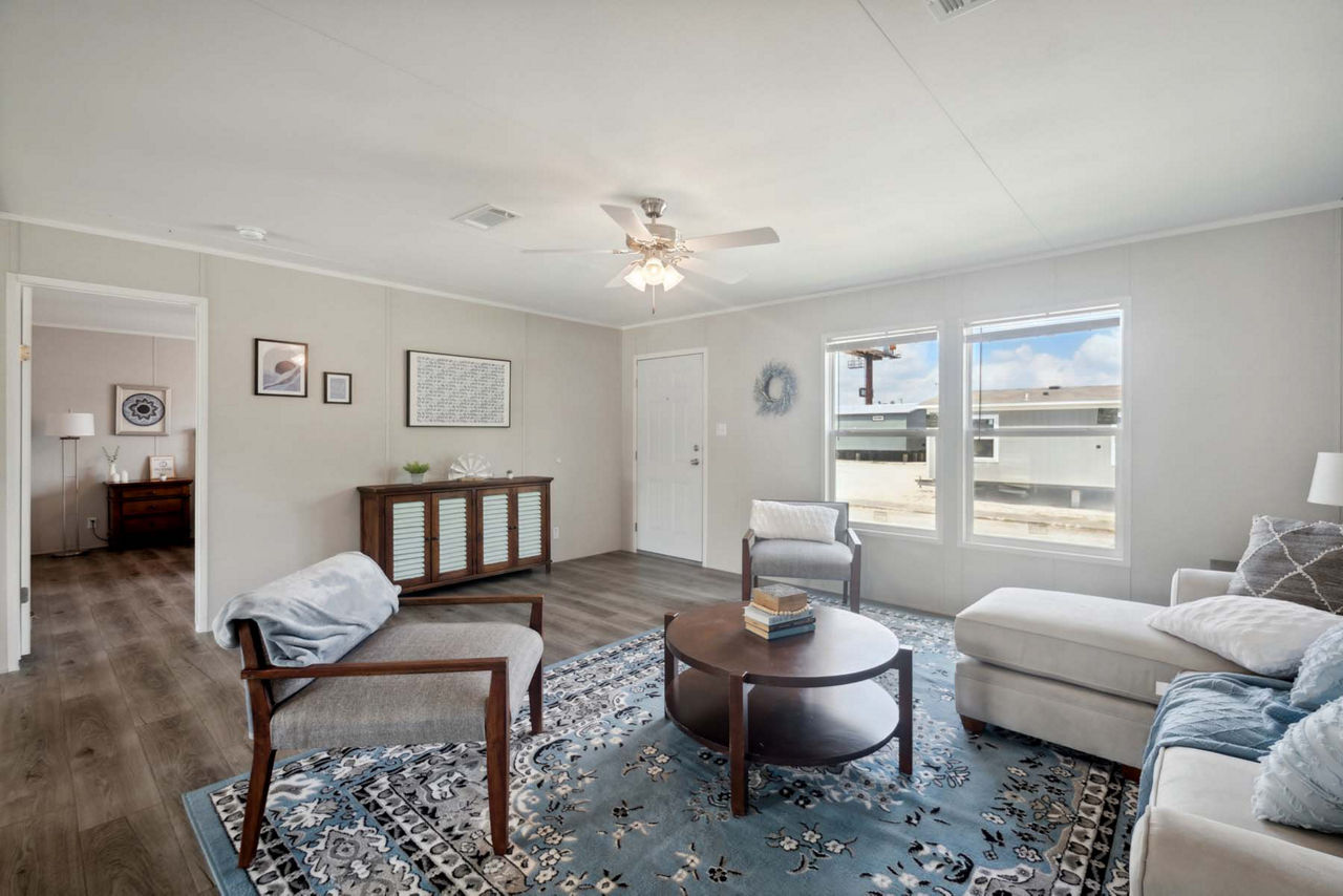 The Cleeve Double Wide gallery photo 7