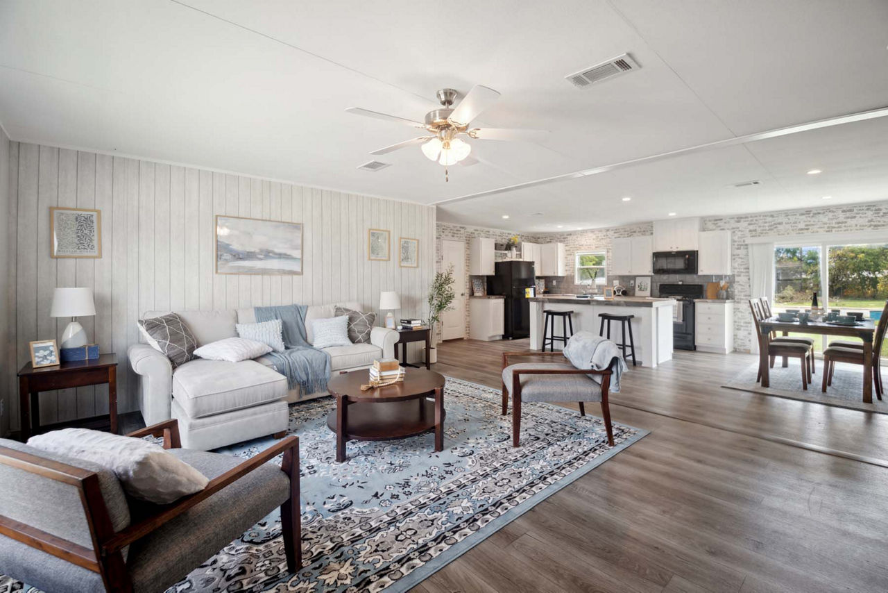 The Cleeve Double Wide gallery photo 5