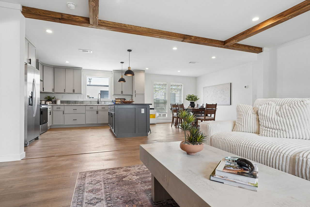 The Roamer Double Wide gallery photo 10