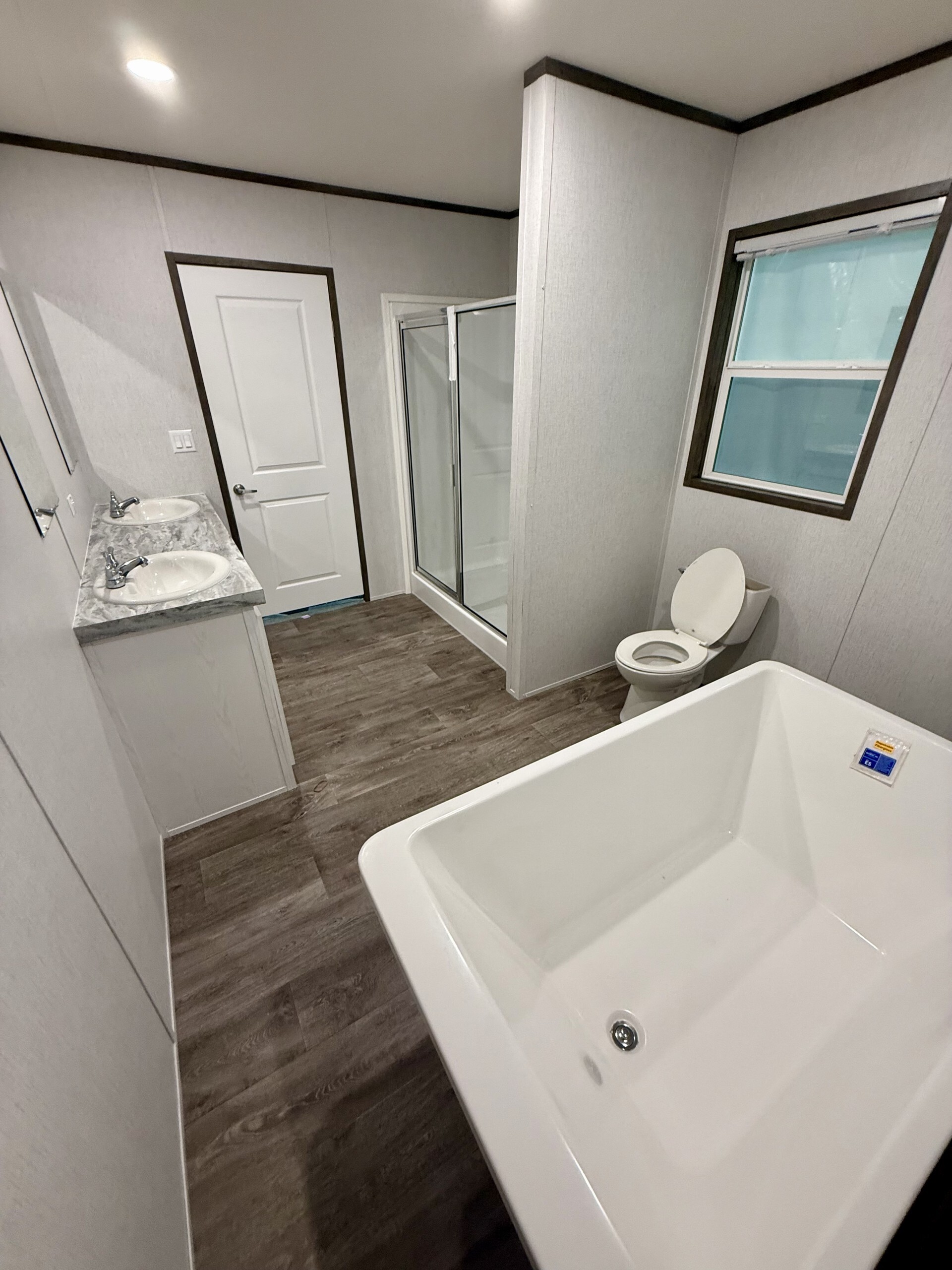 The Titan Double Wide gallery photo 9
