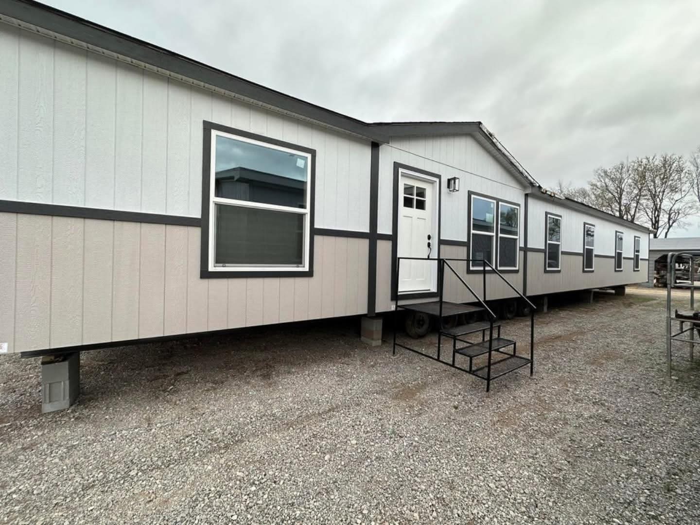 The Snow — 5 bed 3 bath manufactured home in Texas