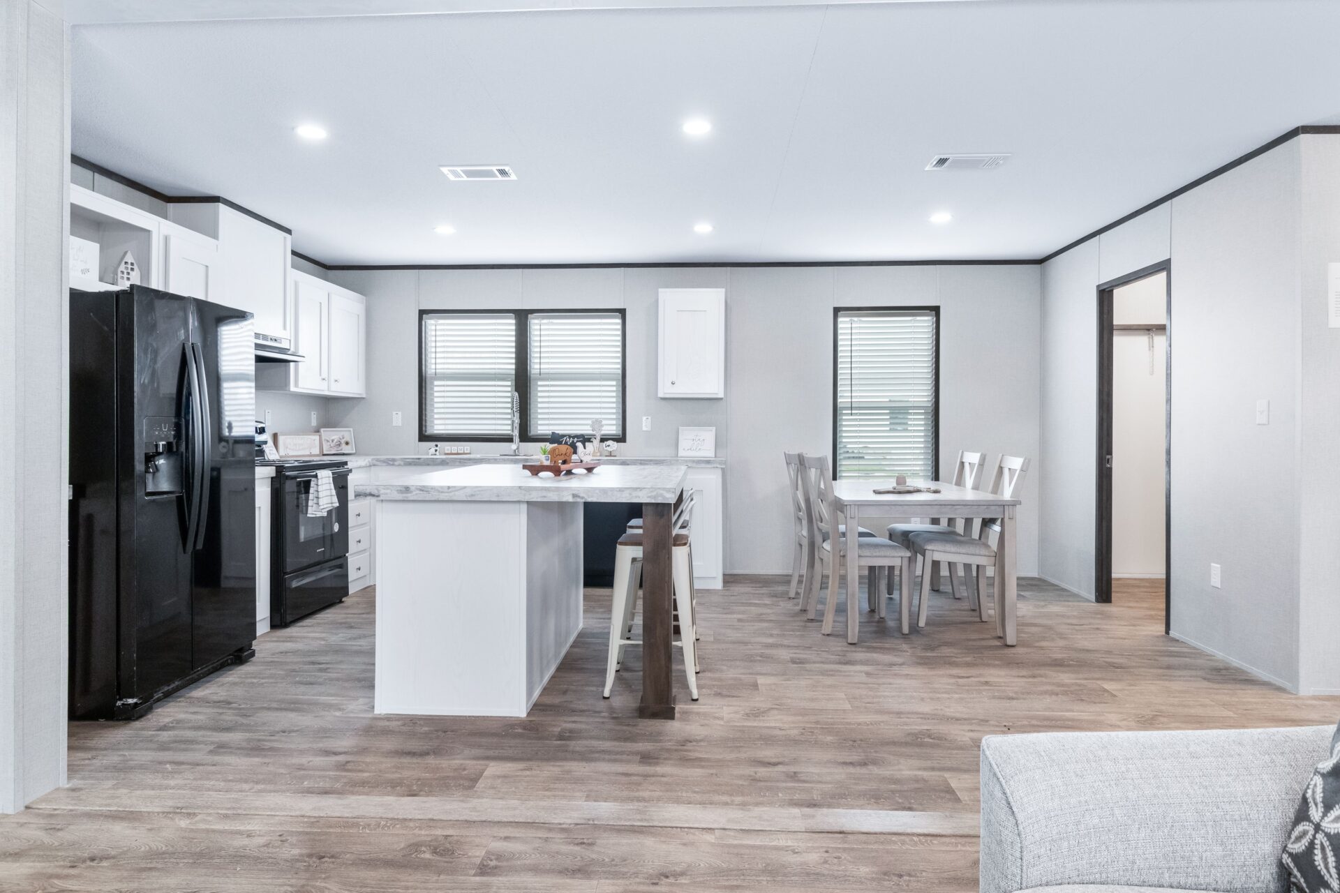 The Nassau Double Wide gallery photo 9
