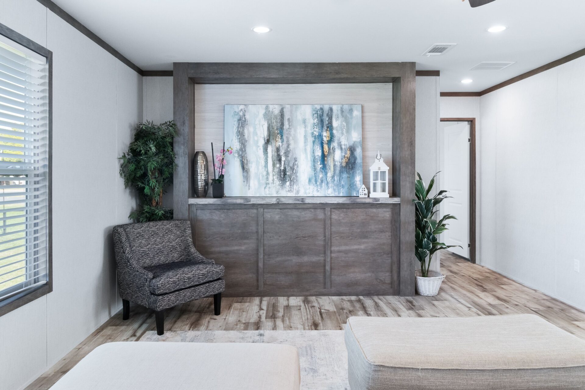 The Royal Double Wide gallery photo 8