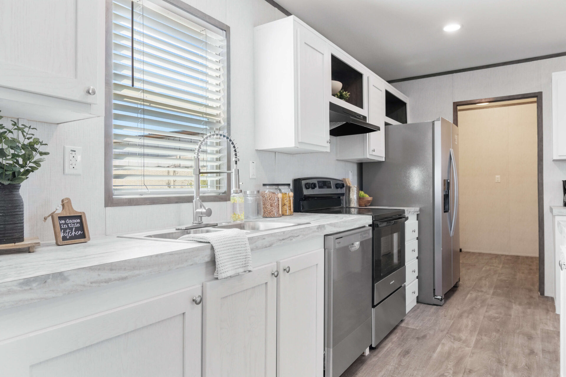 The Panama Double Wide gallery photo 11